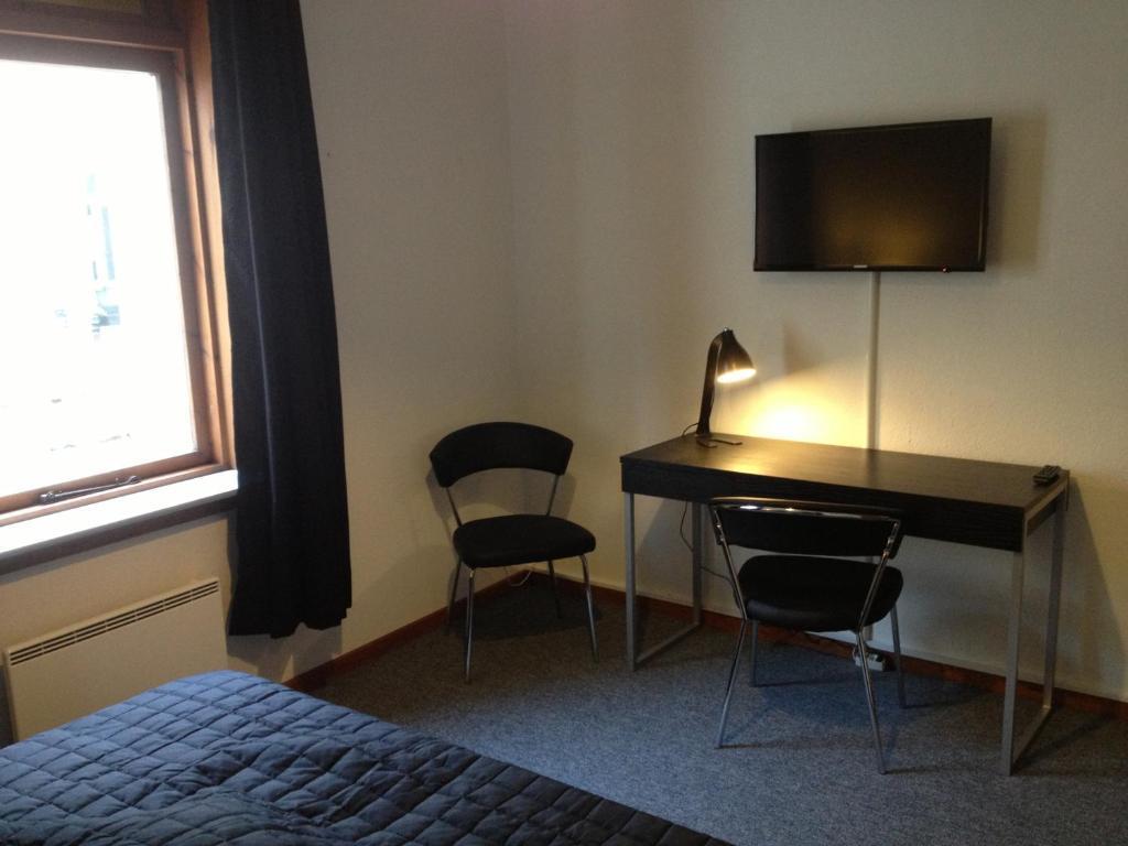 Kanns Hotel Åkirkeby Chambre photo